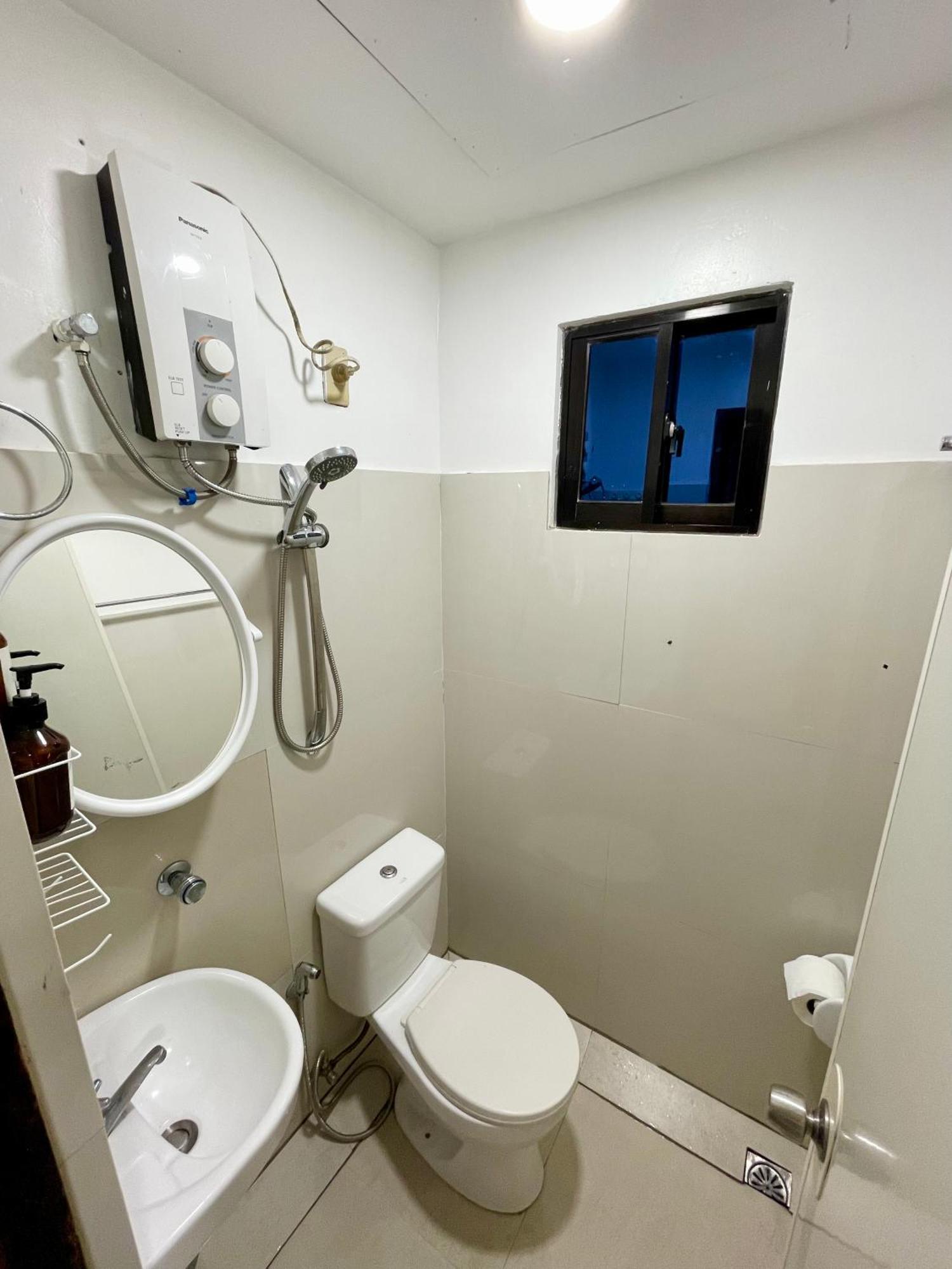 Namal Apartelle - Free Scooter & Gym Access El Nido Exteriör bild